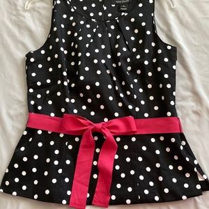 NWT, WHBM, size 12 top with belt, side zip & latch, skirt sold separately Easter